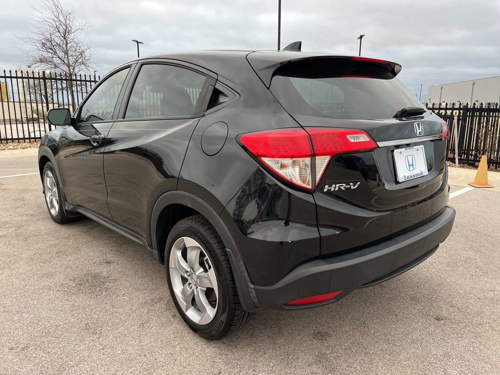 Certified 2021 Honda HR-V LX image 6