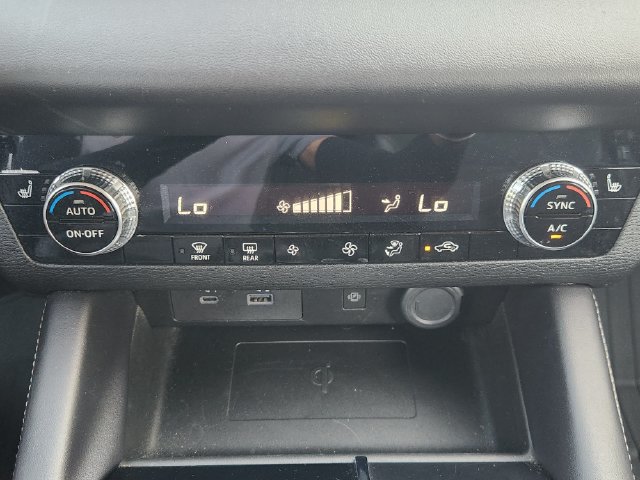 Used 2024 Mitsubishi Outlander SE FWD image 21