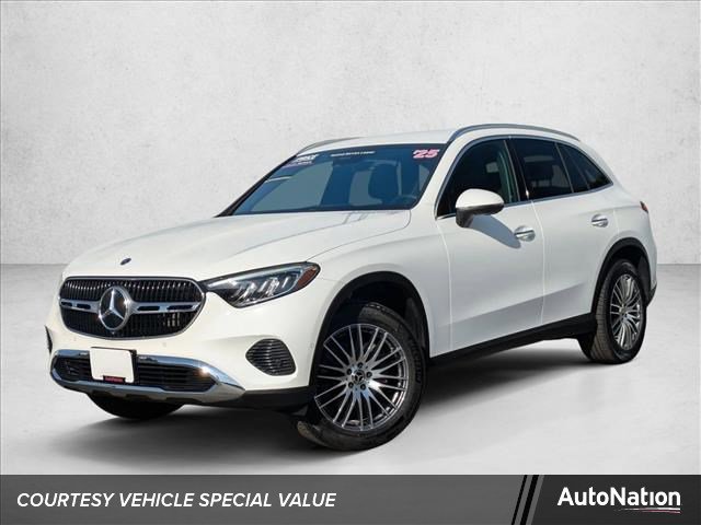 Certified 2025 Mercedes-Benz GLC 300 image 1