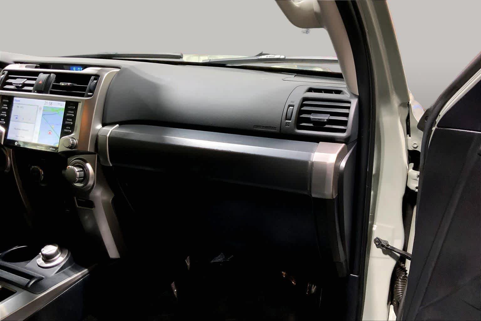 Used 2023 Toyota 4Runner TRD Sport AWD/4WD image 18