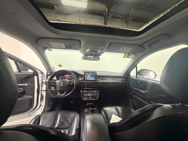 Used 2021 Lincoln Corsair AWD w/ Sport Package image 32