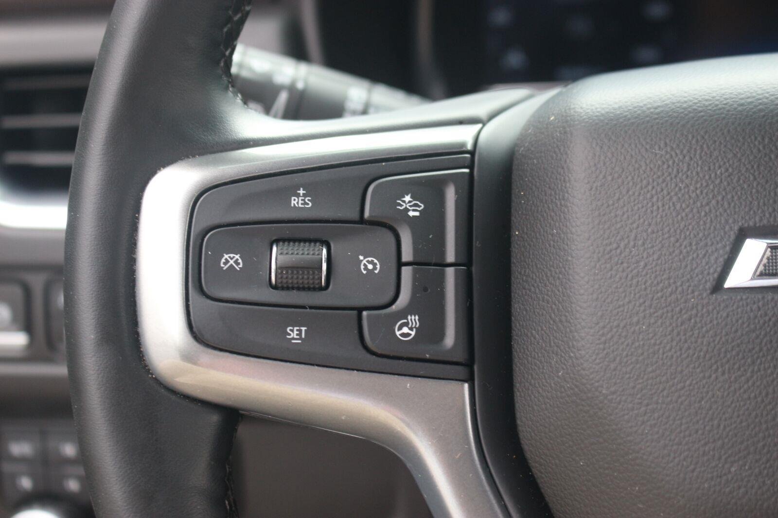 Used 2024 Chevrolet Tahoe Z71 w/ Luxury Package AWD/4WD image 23