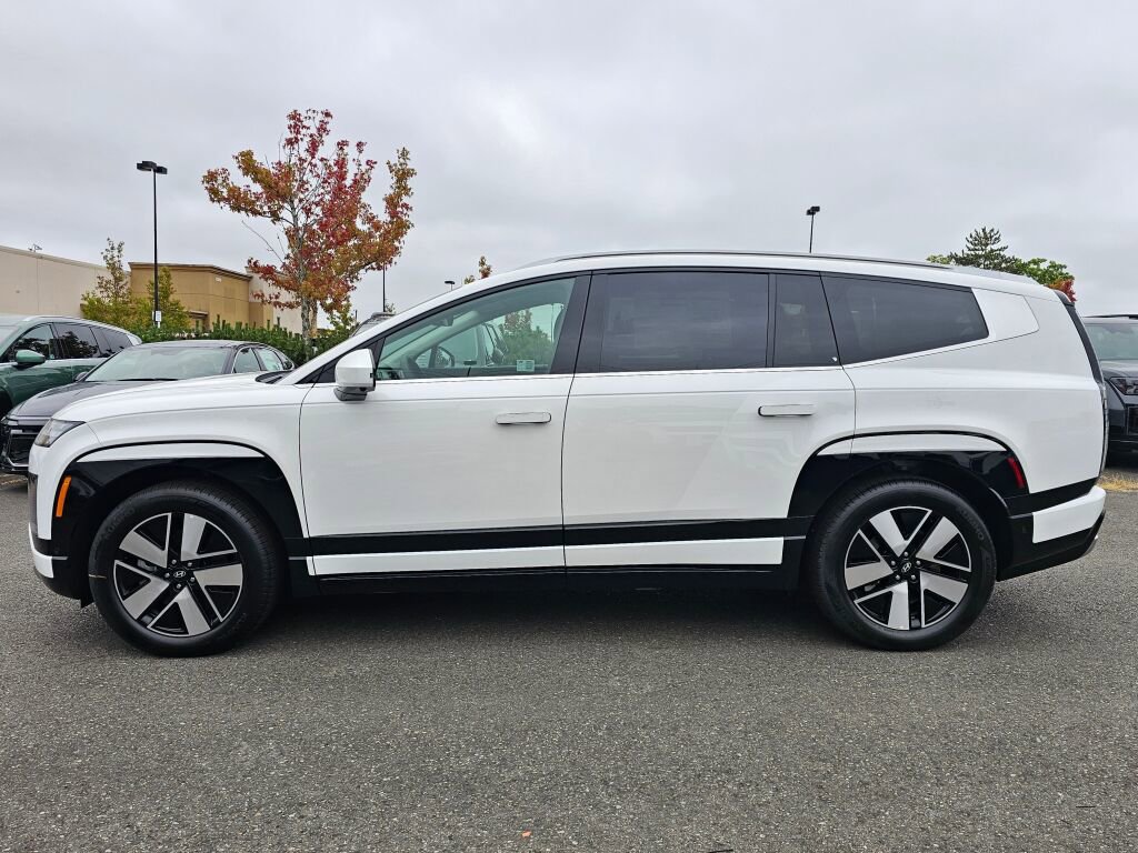 New 2026 Hyundai Ioniq 9 SEL image 4