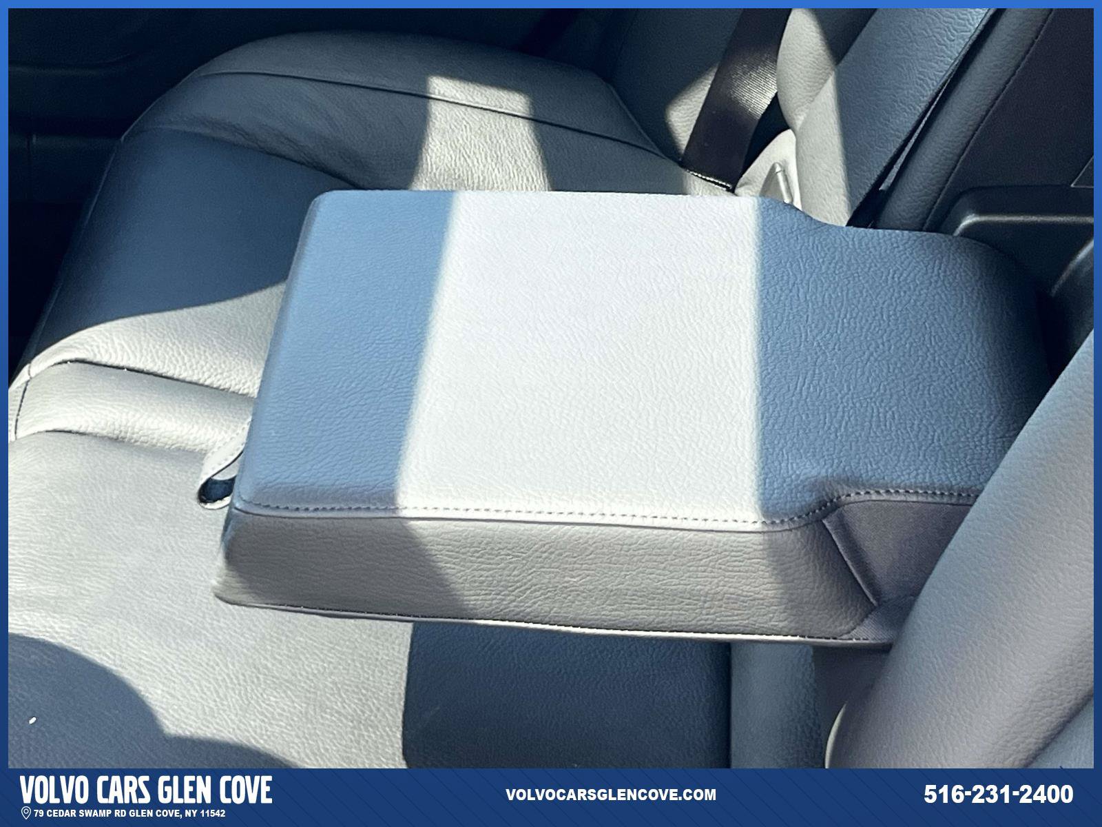 Certified 2024 Volvo S60 B5 Plus w/ Climate Package AWD/4WD image 10