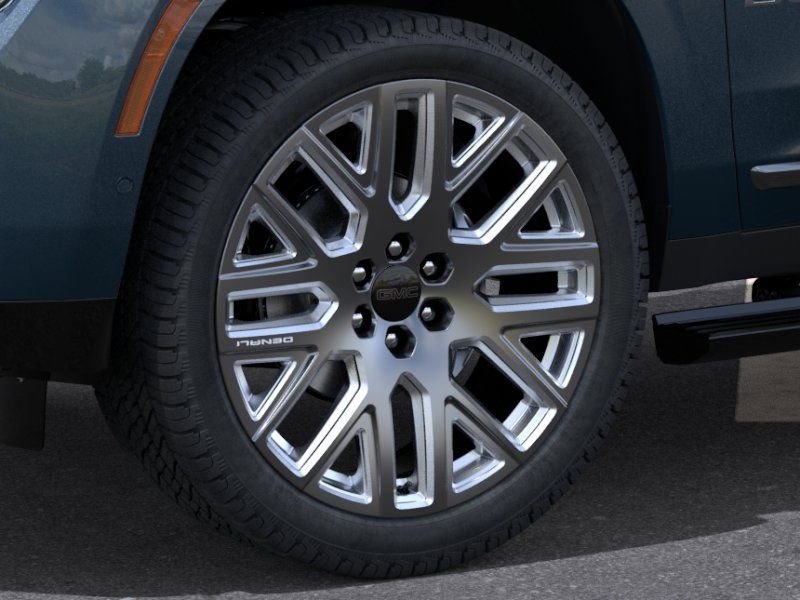 New 2026 GMC Yukon Denali Ultimate AWD/4WD image 9