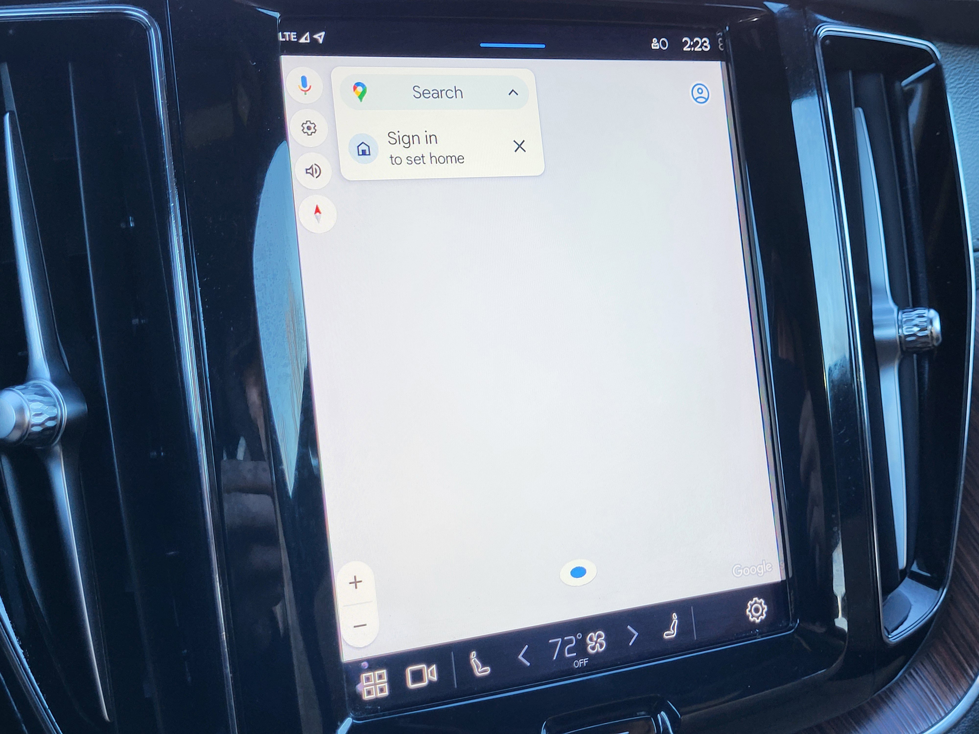 Certified 2023 Volvo XC60 B5 Ultimate w/ Protection Package Premier image 26