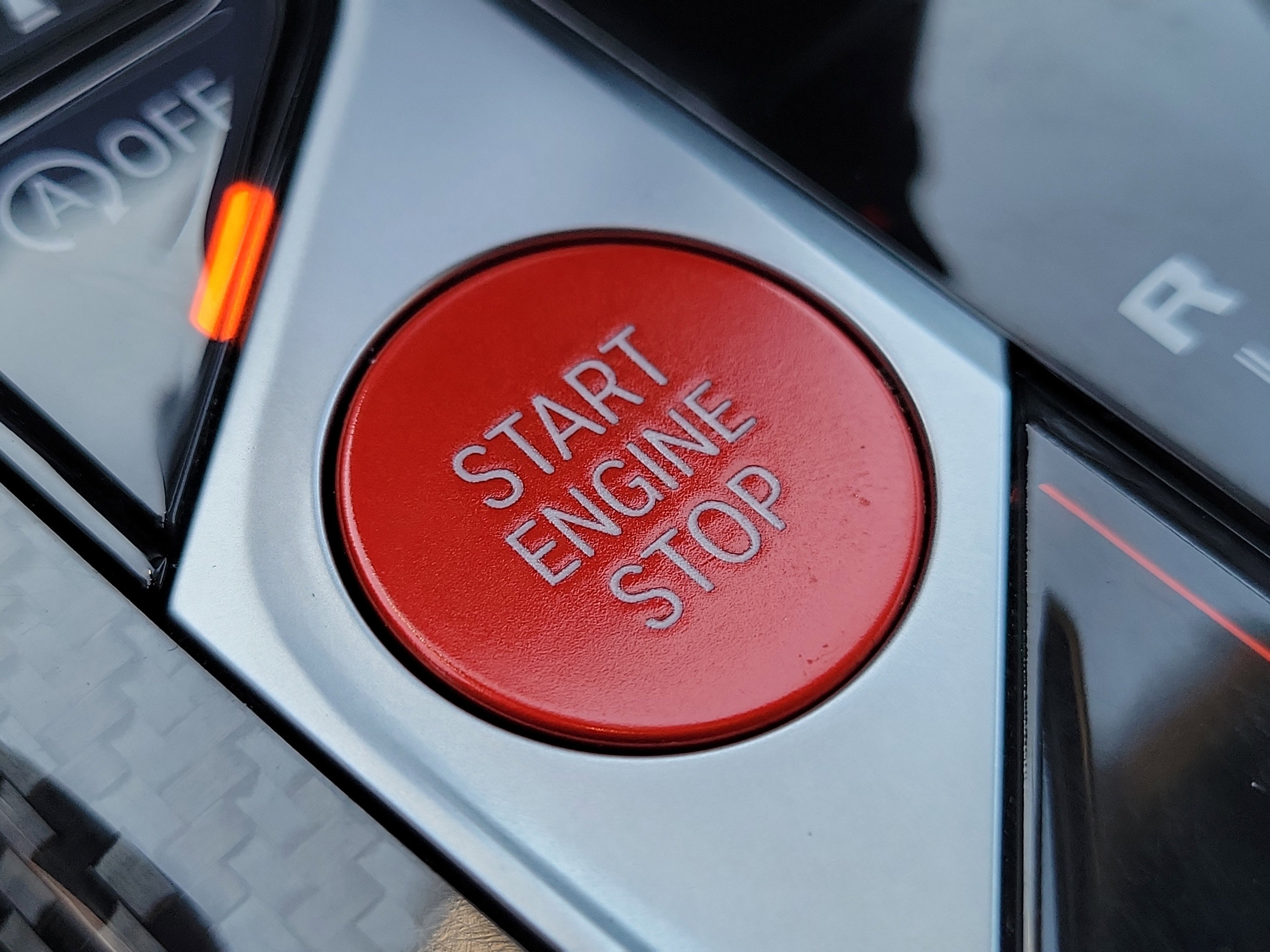 Used 2021 BMW M4 Competition w/ Executive Package image 27