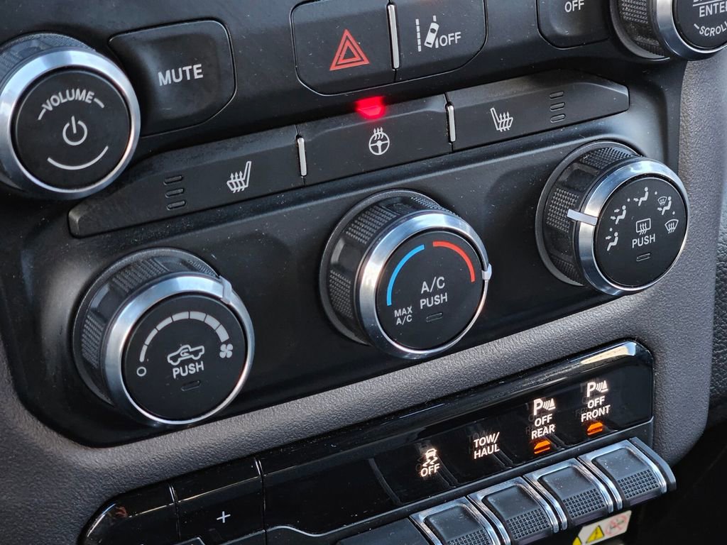 Used 2023 RAM 1500 Big Horn image 19