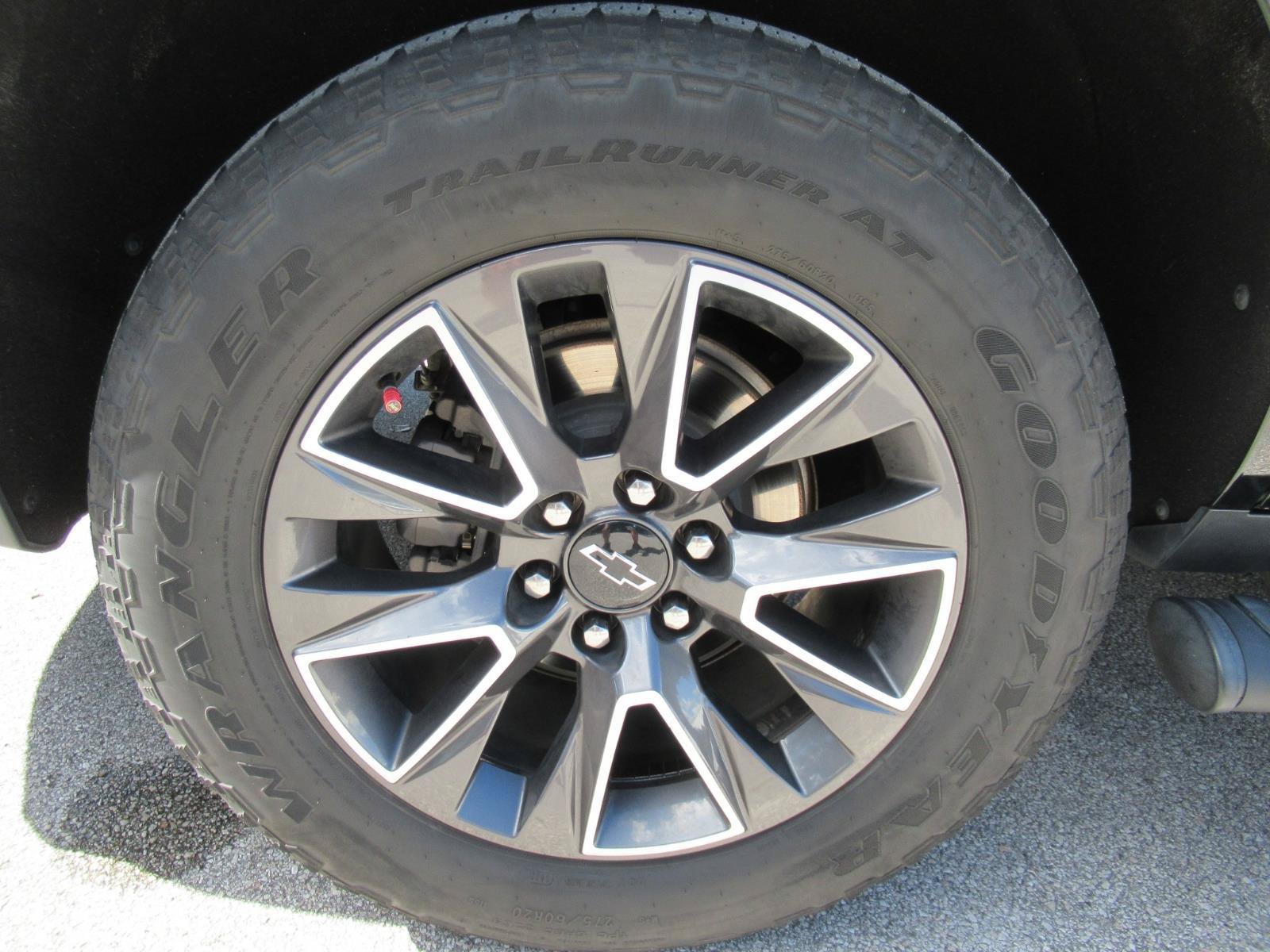 Used 2021 Chevrolet Tahoe Z71 AWD/4WD image 8