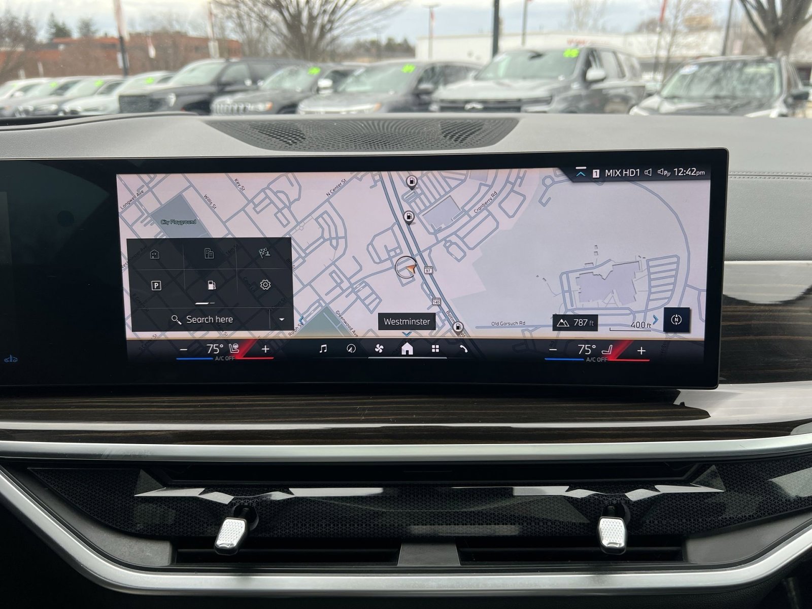 Used 2024 BMW X7 xDrive40i w/ Premium Package image 20