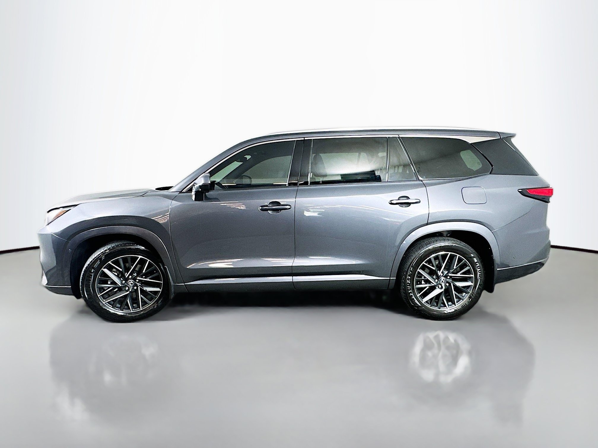 Certified 2025 Lexus TX 350 AWD w/ Technology Package image 4