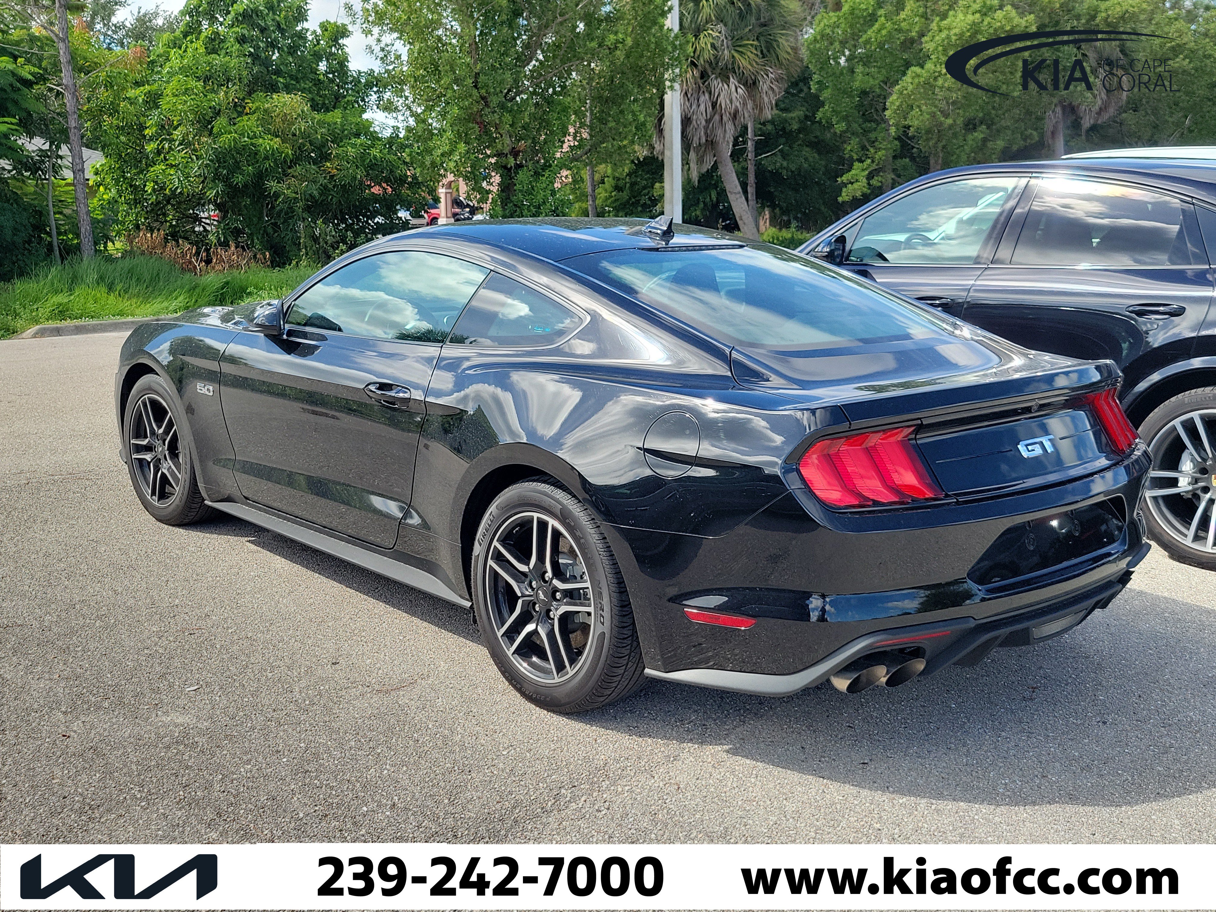 Used 2021 Ford Mustang GT RWD image 6