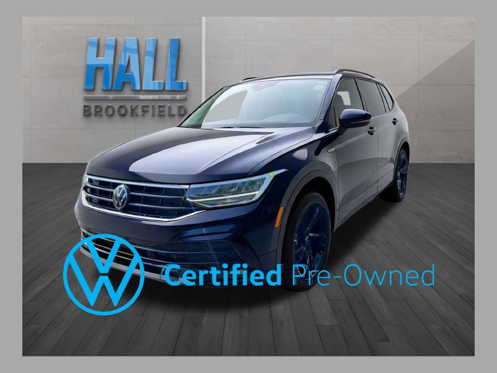 Certified 2024 Volkswagen Tiguan SE R-Line AWD/4WD image 1