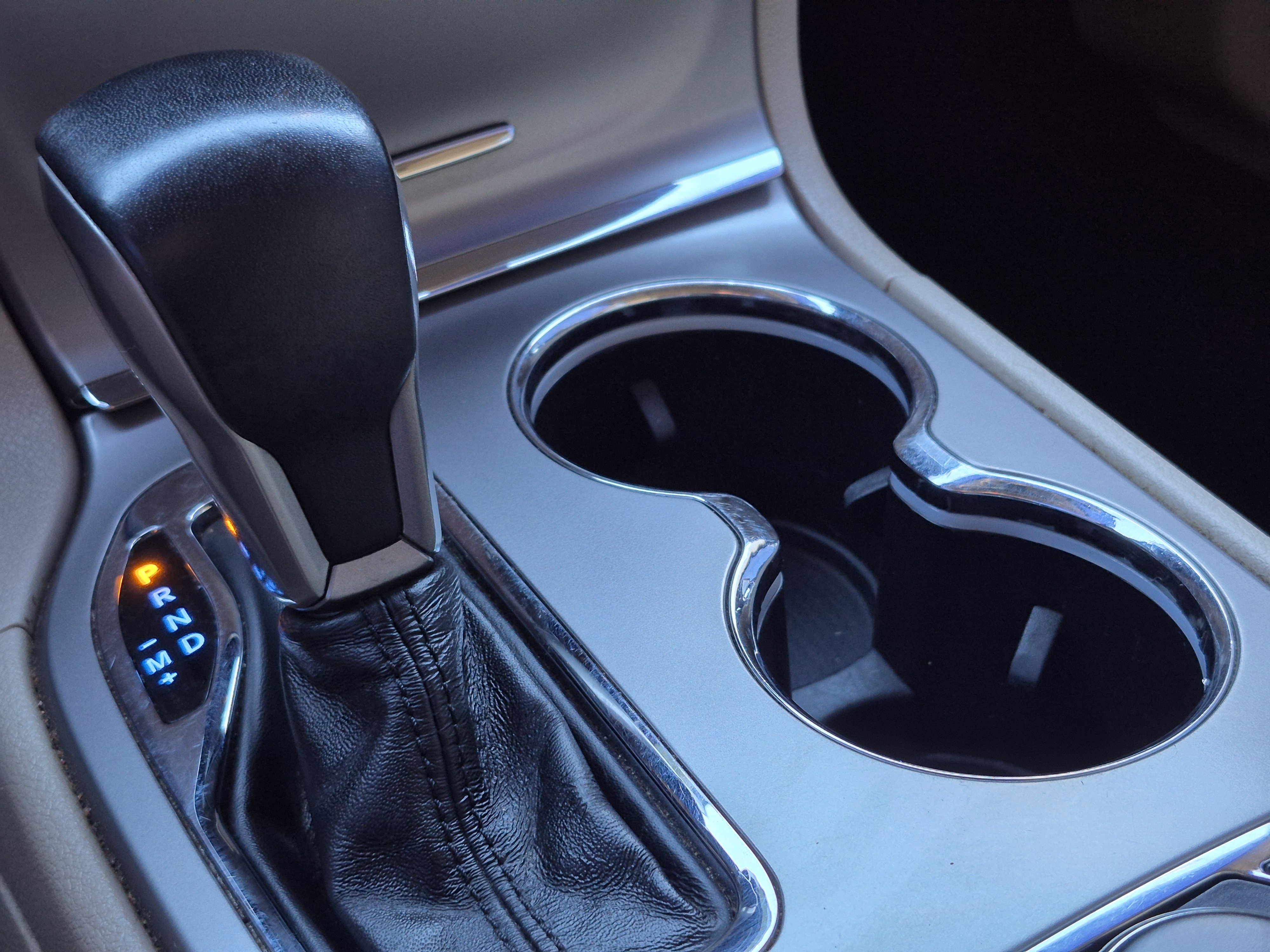 Used 2020 Jeep Grand Cherokee Limited image 24