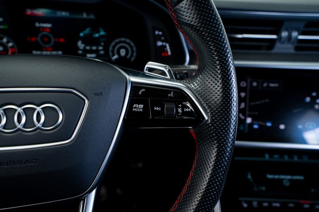 Used 2021 Audi RS 6 image 42