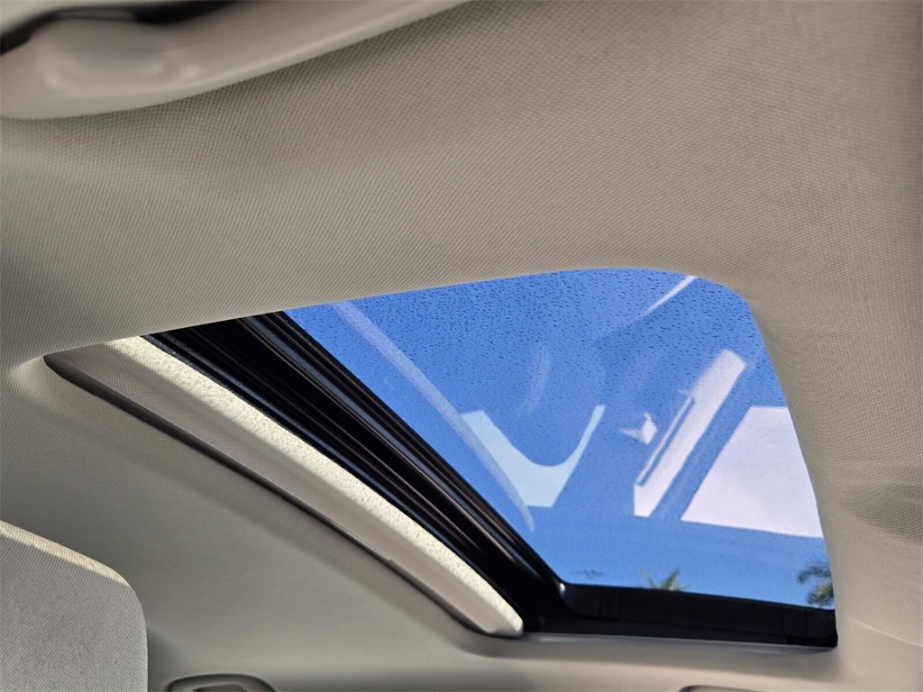 Certified 2025 Honda Accord SE image 17