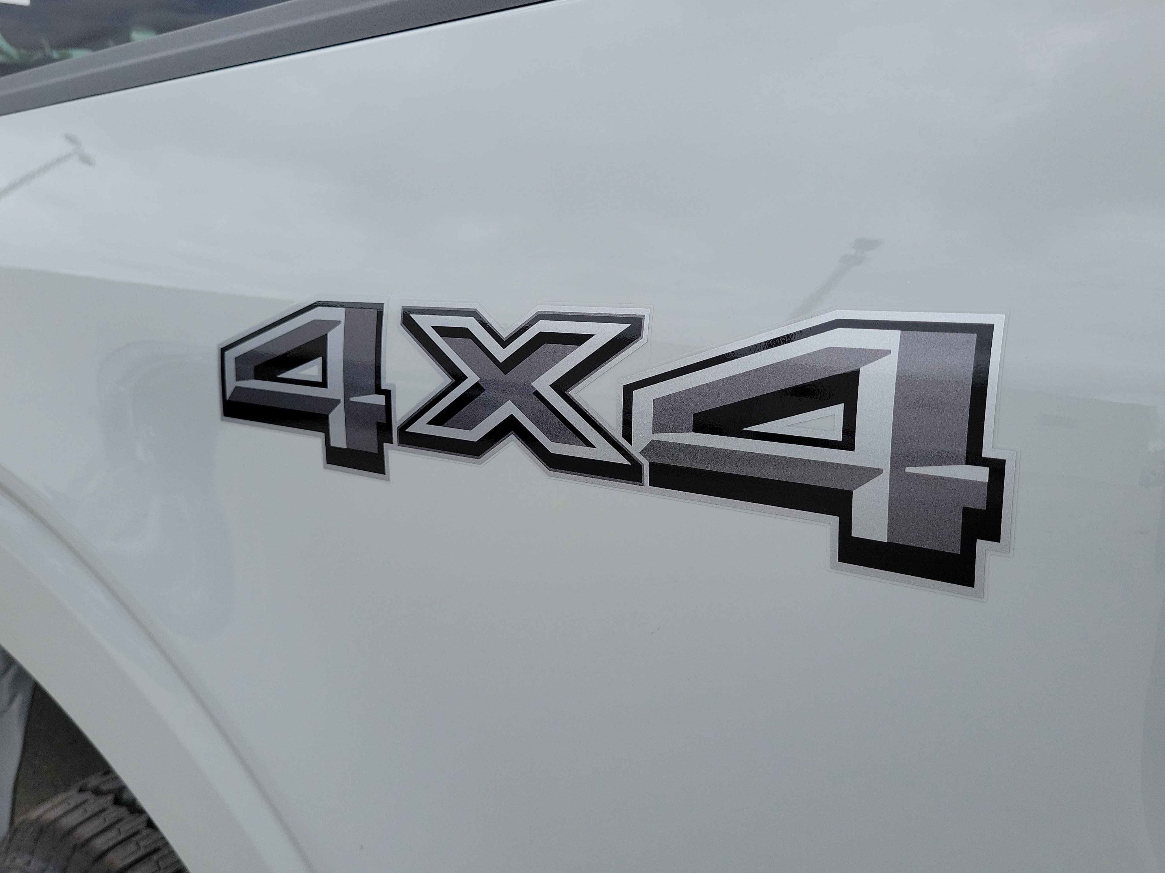 New 2026 Ford F150 XLT w/ XLT Black Appearance Package AWD/4WD image 8