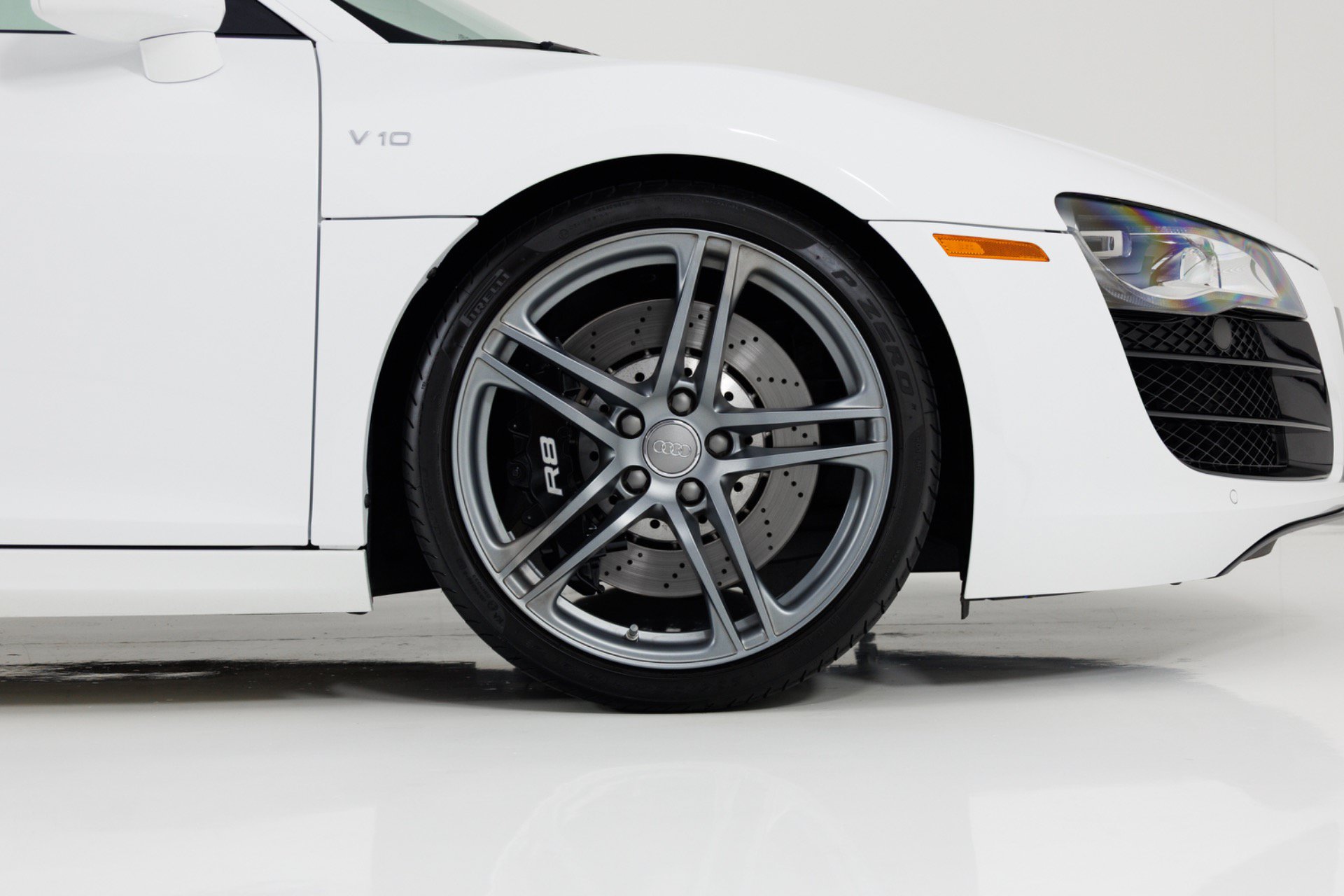Used 2012 Audi R8 V10 AWD/4WD image 12