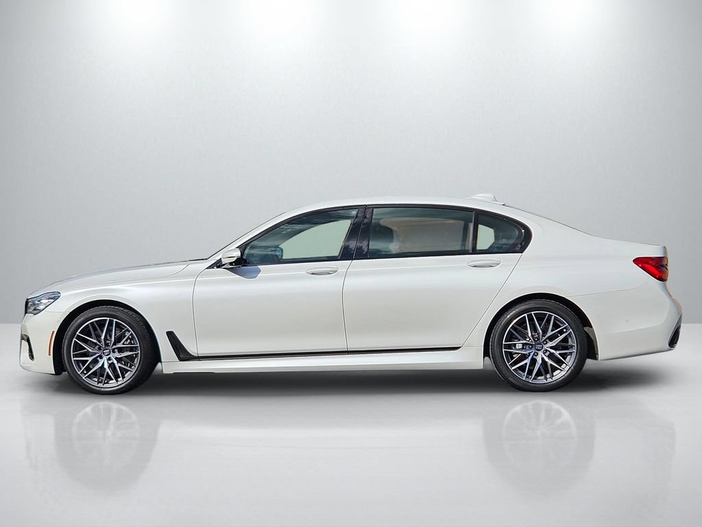 Used 2019 BMW 750i xDrive w/ M Sport Package AWD/4WD image 8