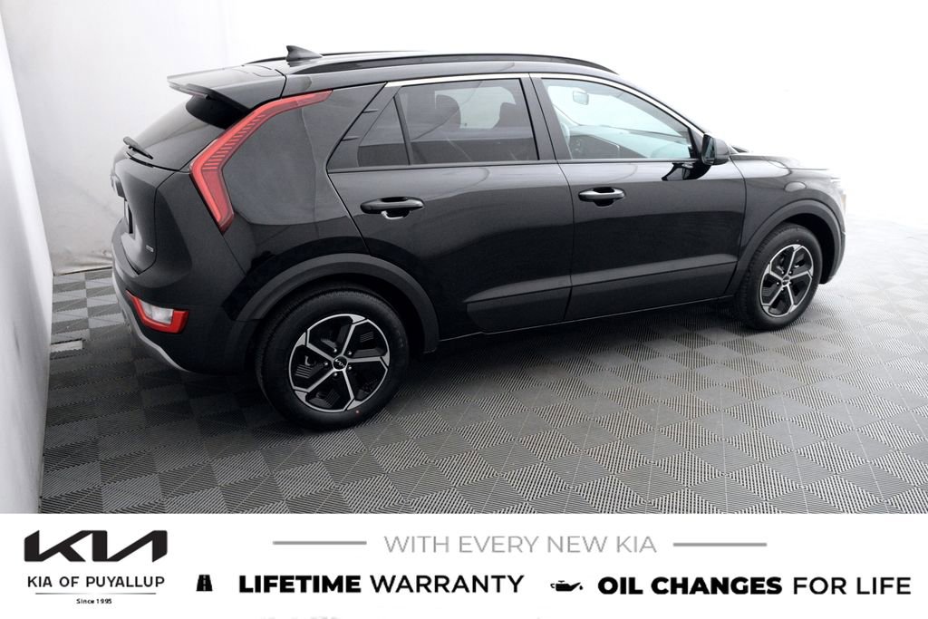New 2026 Kia Niro LX FWD image 4