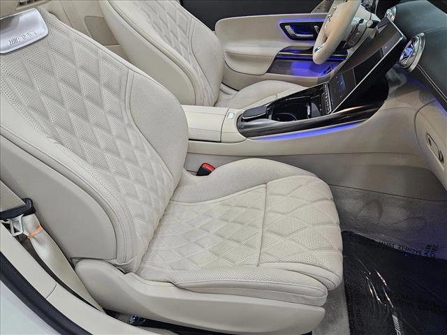 Used 2025 Mercedes-Benz SL 63 AMG S e Performance 4MATIC image 17