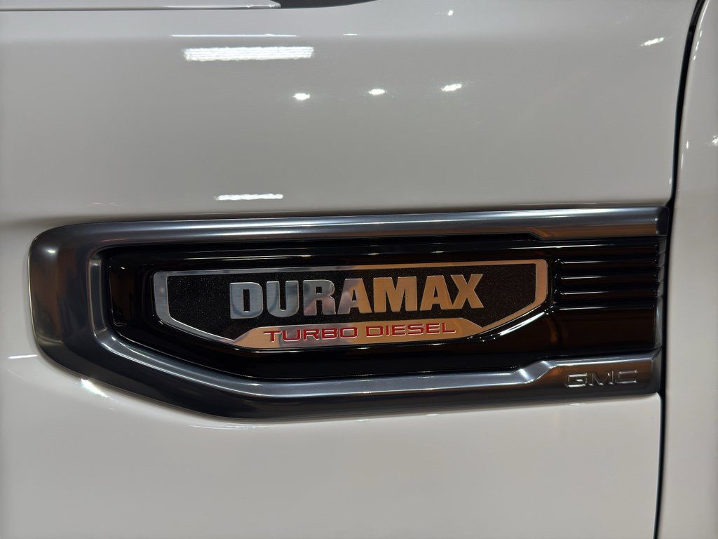 Used 2025 GMC Sierra 1500 AT4 w/ AT4 Premium Package image 10