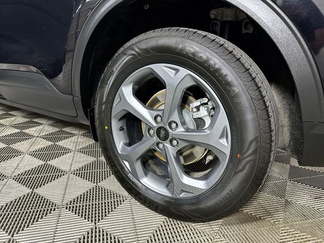 Used 2025 Ford Escape ST-Line Select AWD/4WD image 33