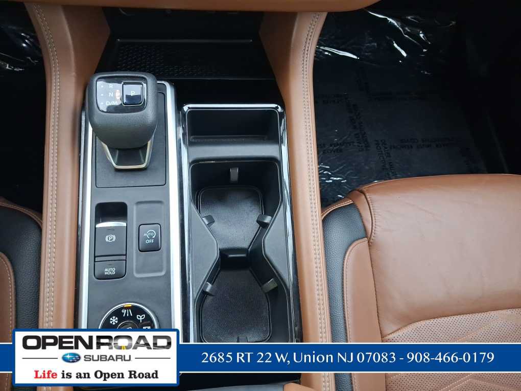 Used 2022 Nissan Pathfinder Platinum w/ Cargo Package AWD/4WD image 30