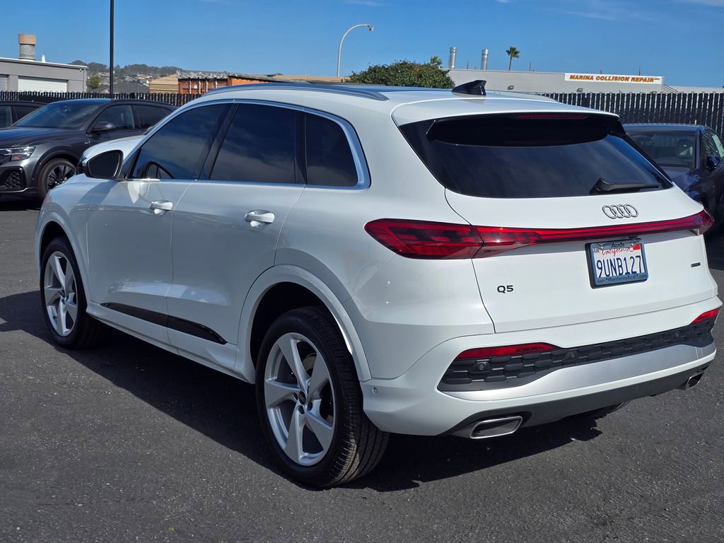 Used 2025 Audi Q5 Premium Plus w/ Premium Plus image 3