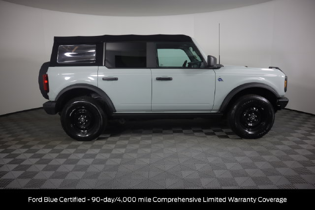 Certified 2022 Ford Bronco Black Diamond AWD/4WD image 2