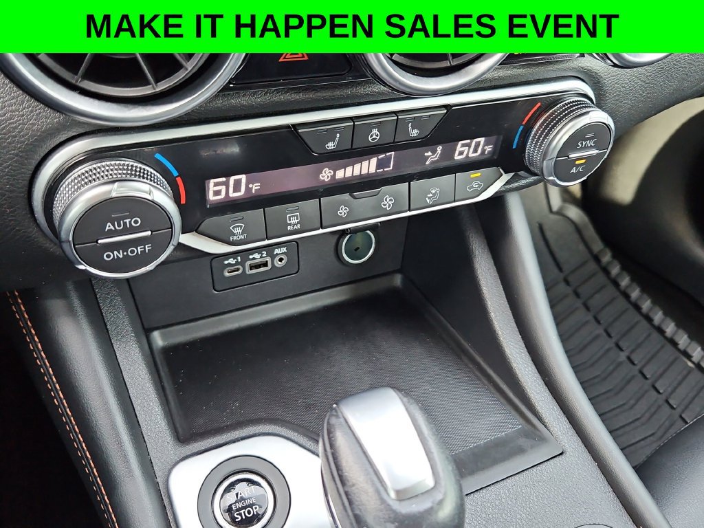 Used 2023 Nissan Sentra SR w/ SR Premium Package FWD image 18