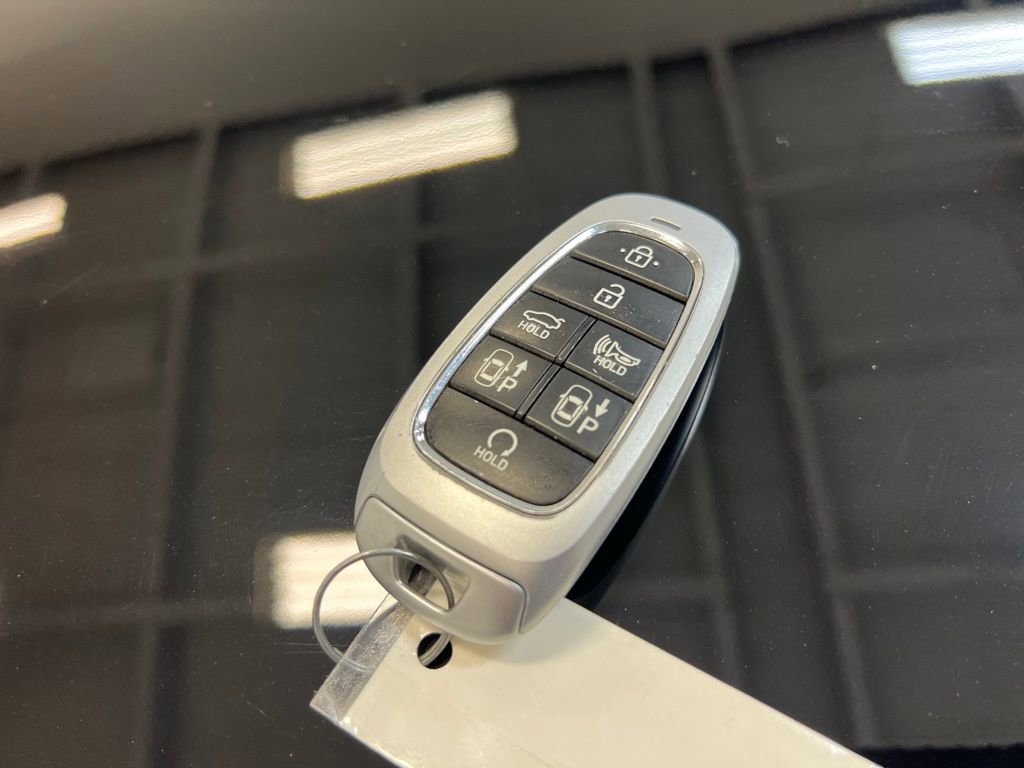 Used 2023 Hyundai Sonata Limited image 33