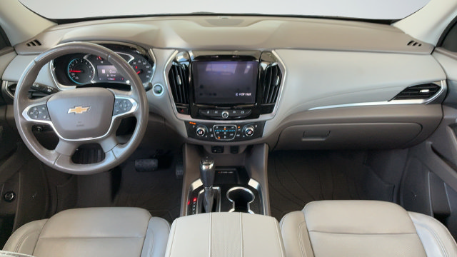 Used 2020 Chevrolet Traverse Premier FWD image 9