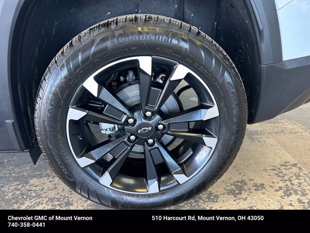 New 2027 Chevrolet Equinox RS w/ Convenience Package III AWD/4WD image 11