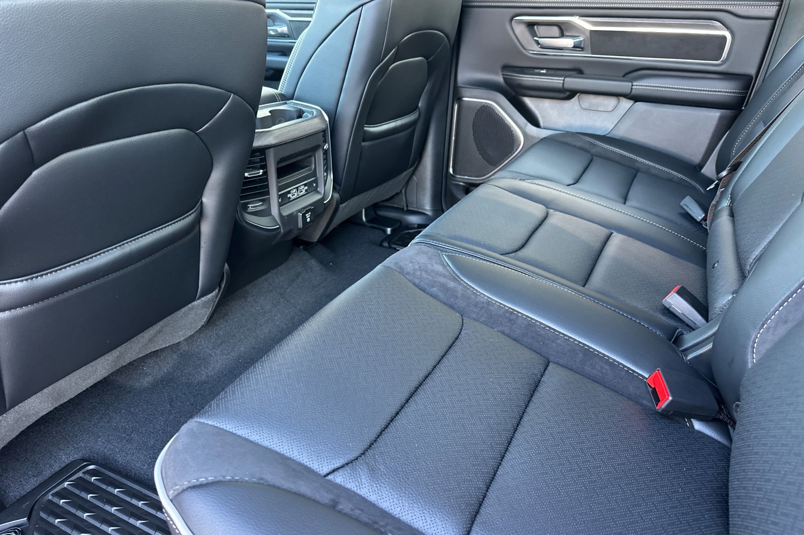 New 2026 RAM 1500 Laramie image 11