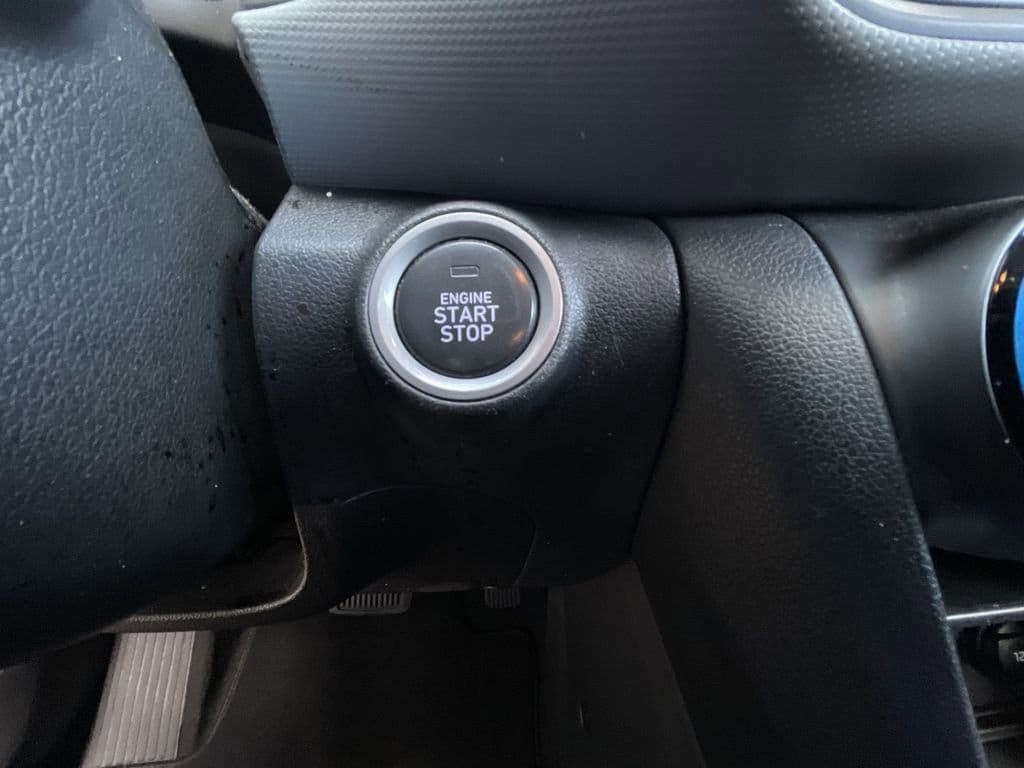 Used 2020 Hyundai Kona SEL Plus FWD image 16
