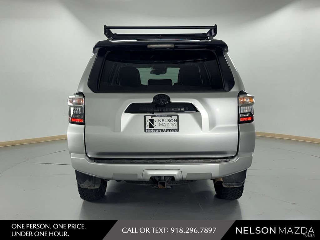Used 2021 Toyota 4Runner Venture w/ Moonroof Package AWD/4WD image 7