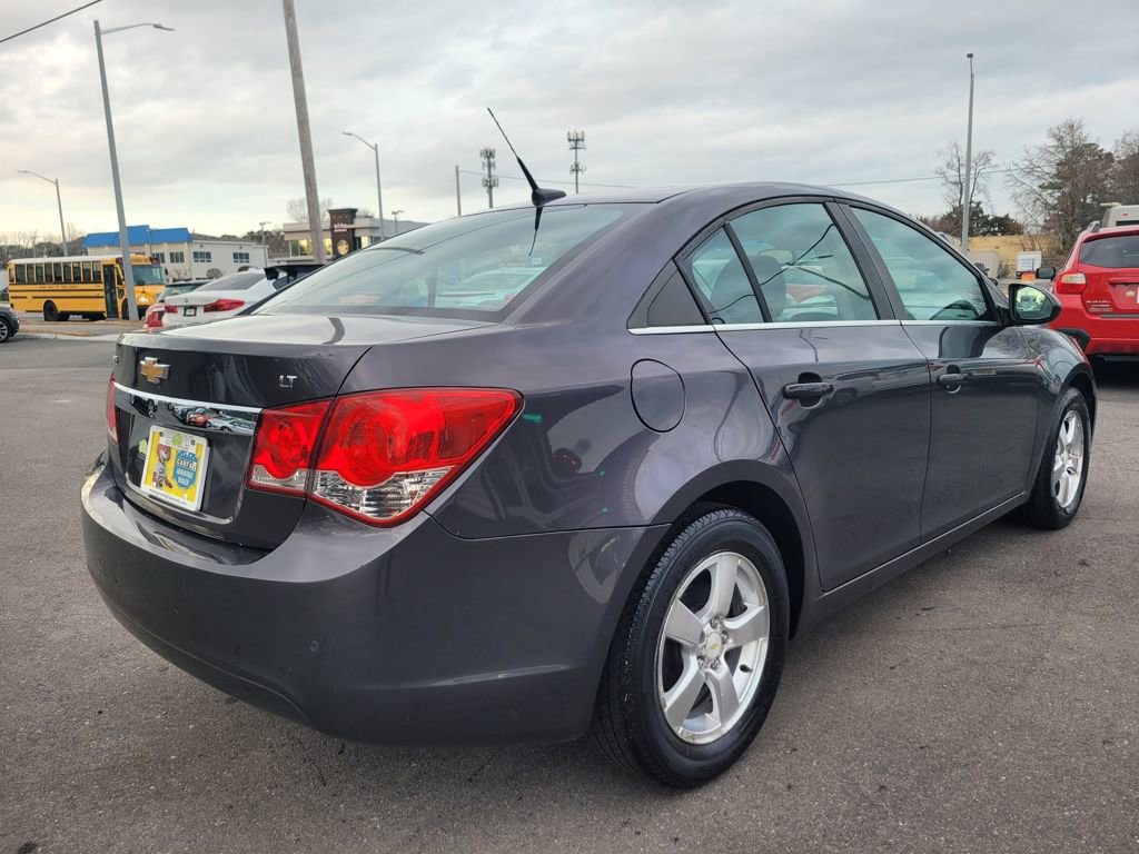 Used 2011 Chevrolet Cruze LT FWD image 5