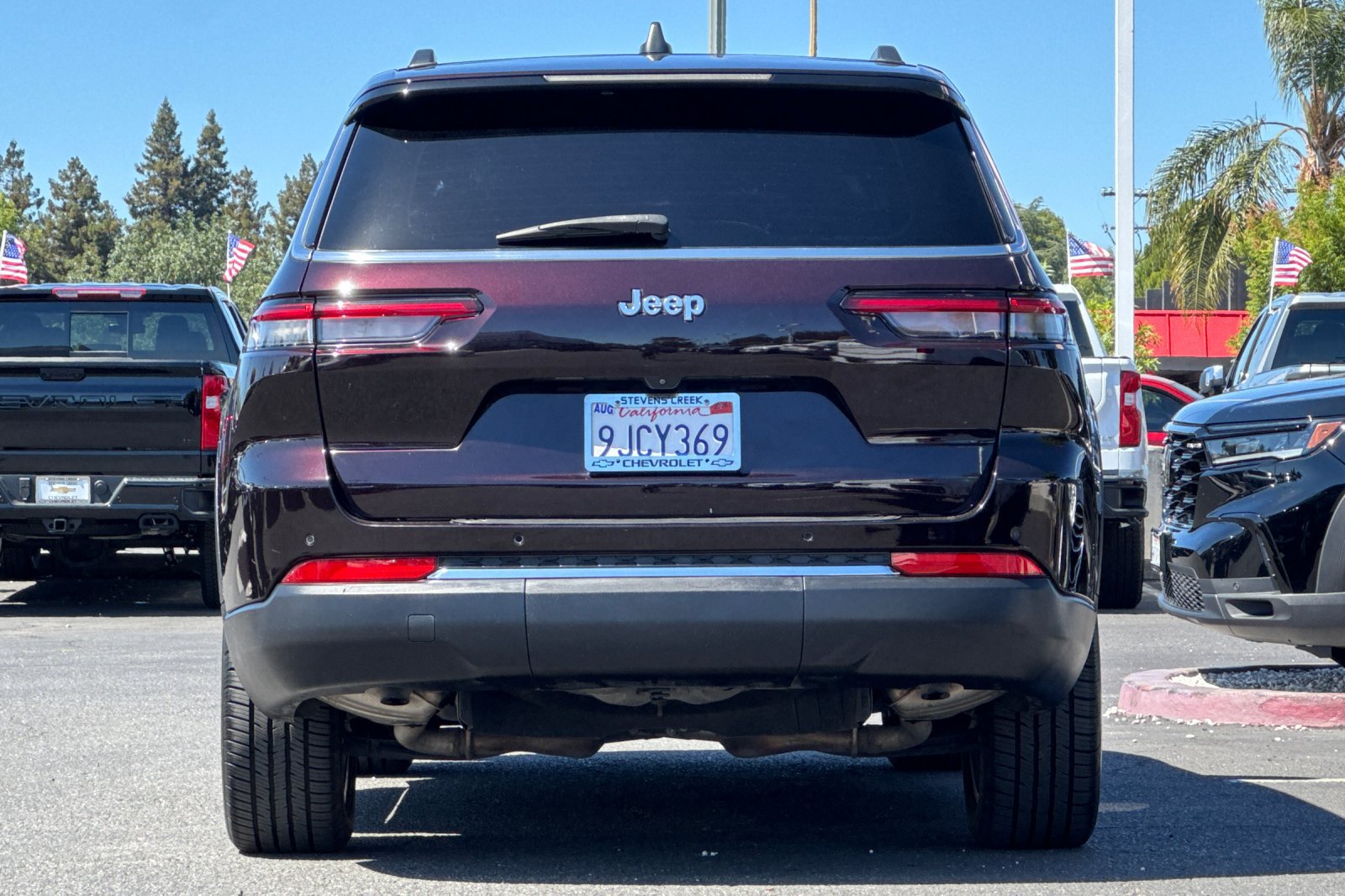 Used 2022 Jeep Grand Cherokee L Limited RWD image 6