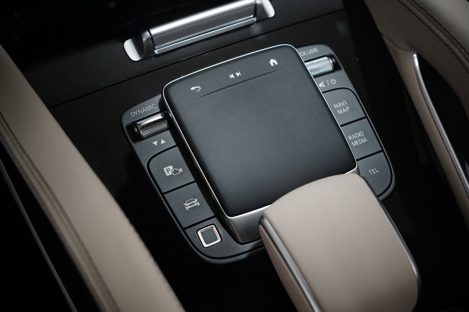 New 2026 Mercedes-Benz GLE 53 AMG 4MATIC image 32