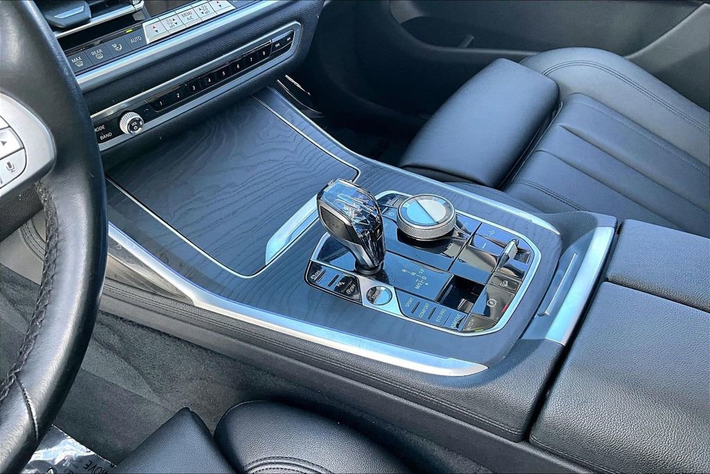 Used 2020 BMW X7 xDrive40i AWD/4WD image 16