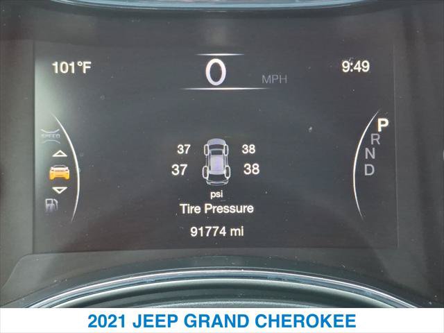 Used 2021 Jeep Grand Cherokee Laredo AWD/4WD image 16