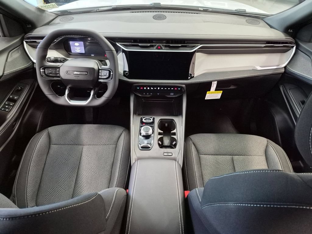 New 2026 Jeep Cherokee Laredo AWD/4WD image 13