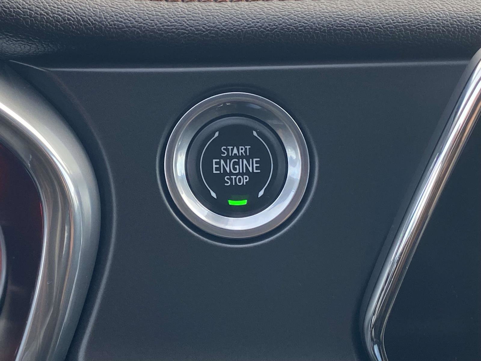 Used 2019 Chevrolet Blazer Premier w/ Driver Confidence II Package image 24