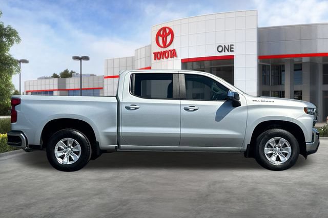 Used 2020 Chevrolet Silverado 1500 LT RWD image 3