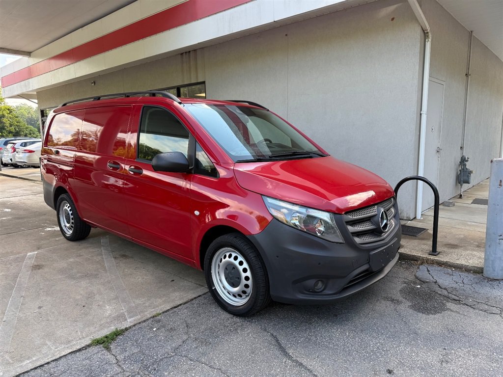 Used 2016 Mercedes-Benz Metris image 1