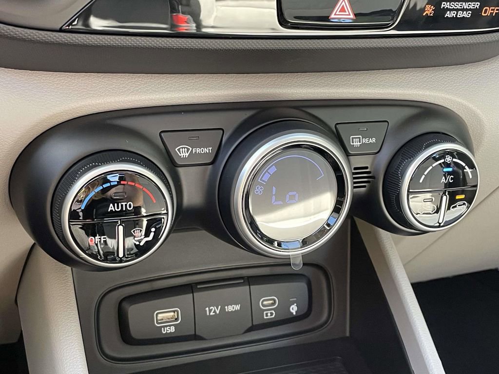 New 2026 Hyundai Venue SEL image 28