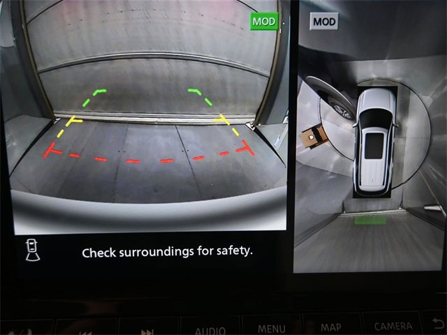 Certified 2025 Nissan Pathfinder SL image 32
