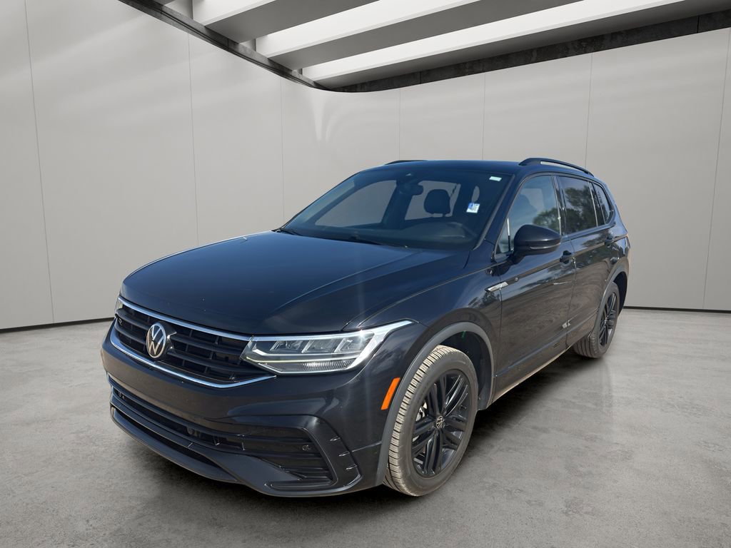 Used 2022 Volkswagen Tiguan SE R-Line AWD/4WD image 1
