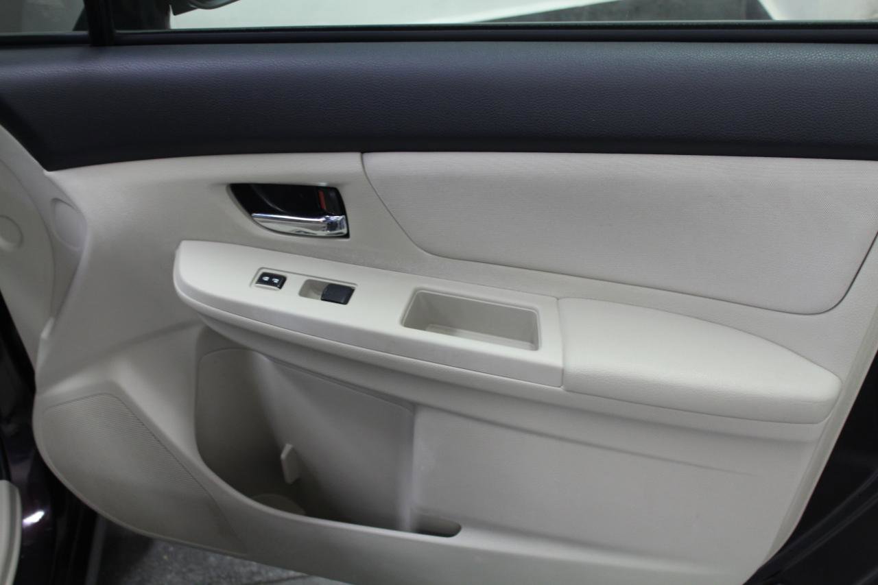 Used 2012 Subaru Impreza 2.0i Premium w/ All-Weather Pkg AWD/4WD image 21